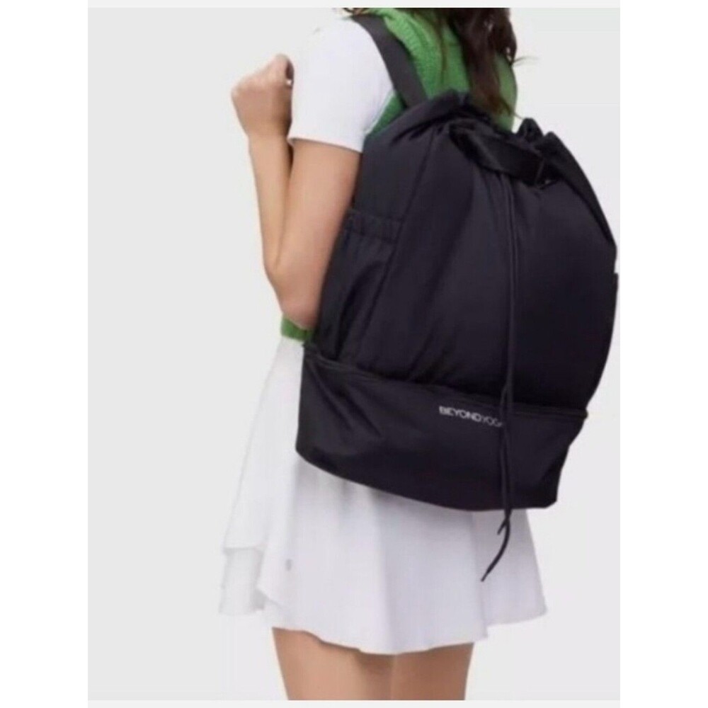Beyond Yoga Convertible Bag / Backpack